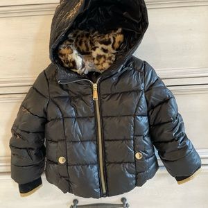 Trendy black/gold with leopard liner hooded warm jacket. Michael Kors 2T